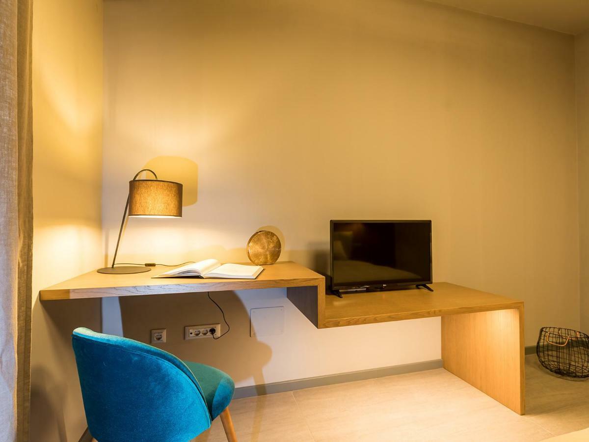 Magnolia - Modern Apartment Near City Center And Sea Porec Exterior photo
